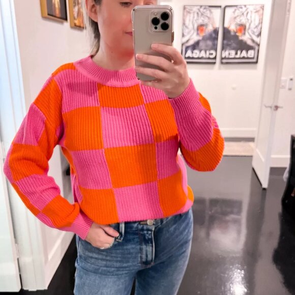 AVARA Boutique NWOT Oversize Knit Sweater Bright Checked Pink Orange Size XL - Picture 2 of 8